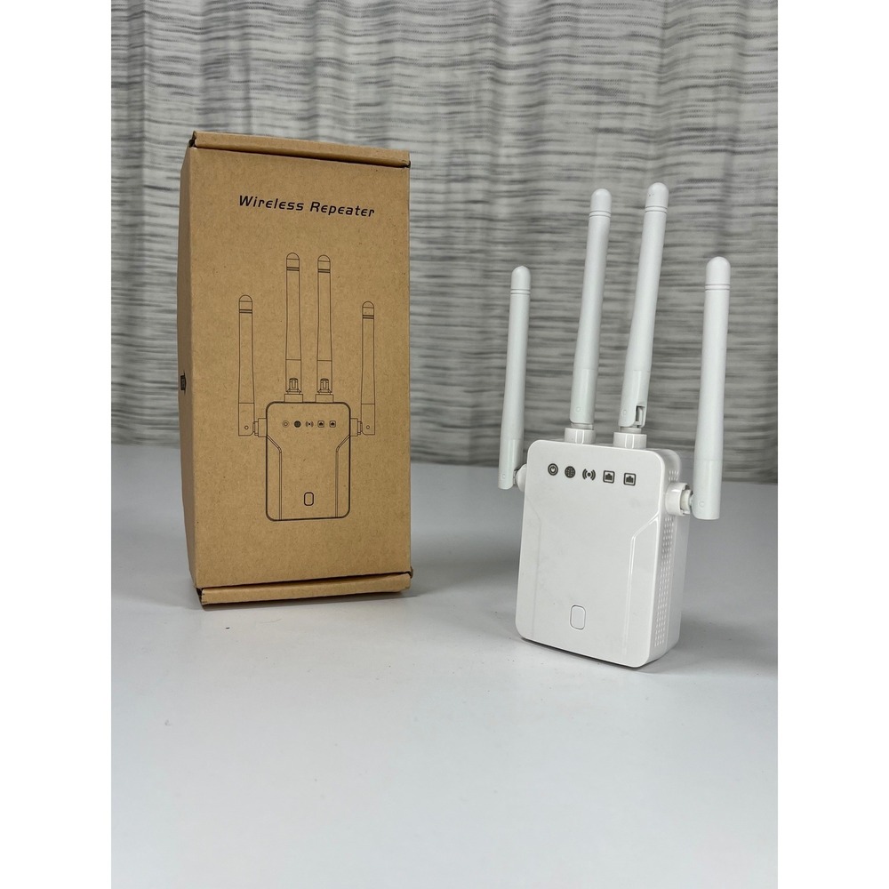Wireless WiFi Repeater 1200Mbps Dual Band 2.4/5GHz Signal Booster 4 Antennas